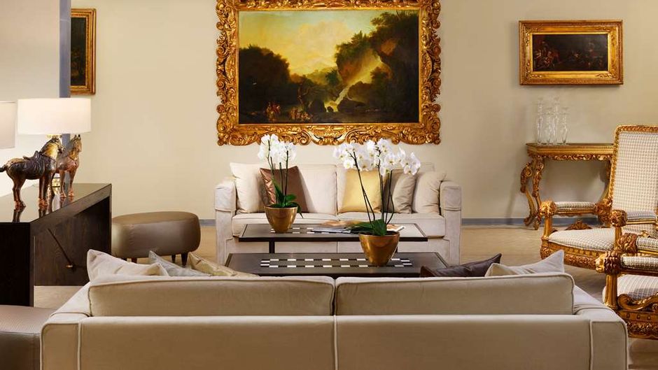Grand Hotel Minerva Lobby