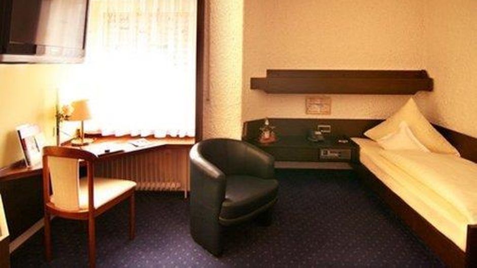 St Georg Hotel Regensburg Room