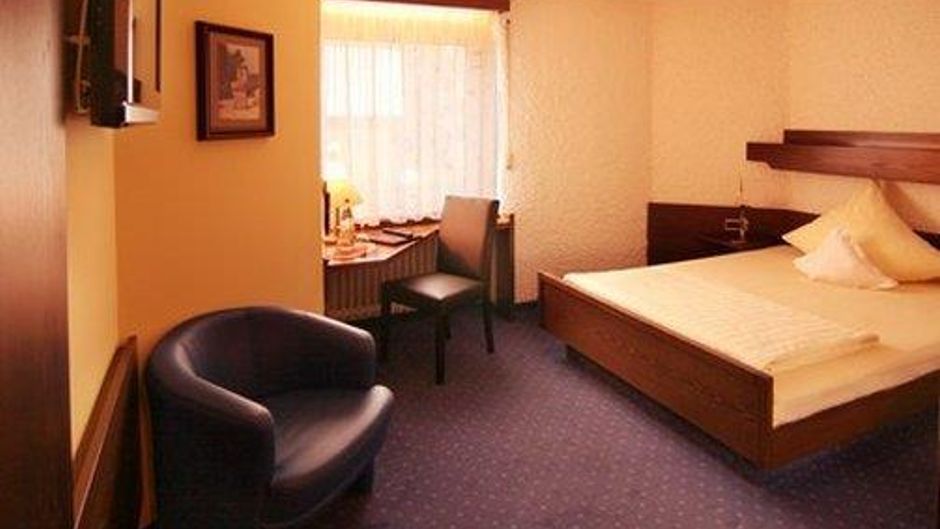 St Georg Hotel Regensburg Room