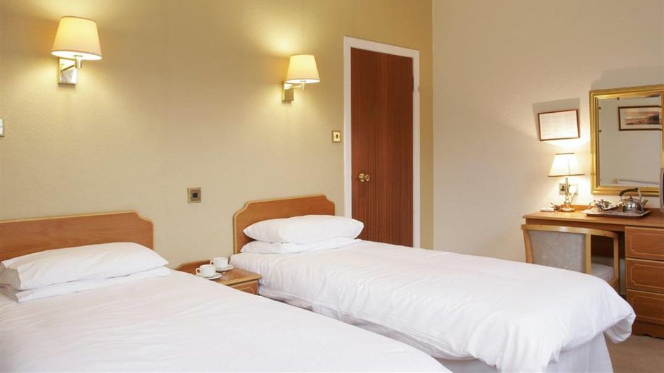 Arrochar Hotel Room