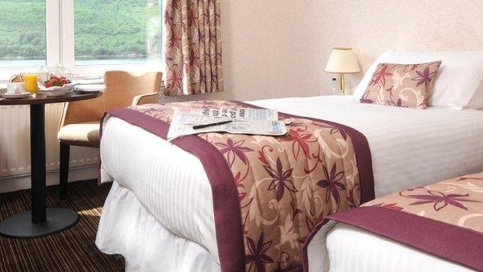 Arrochar Hotel Room