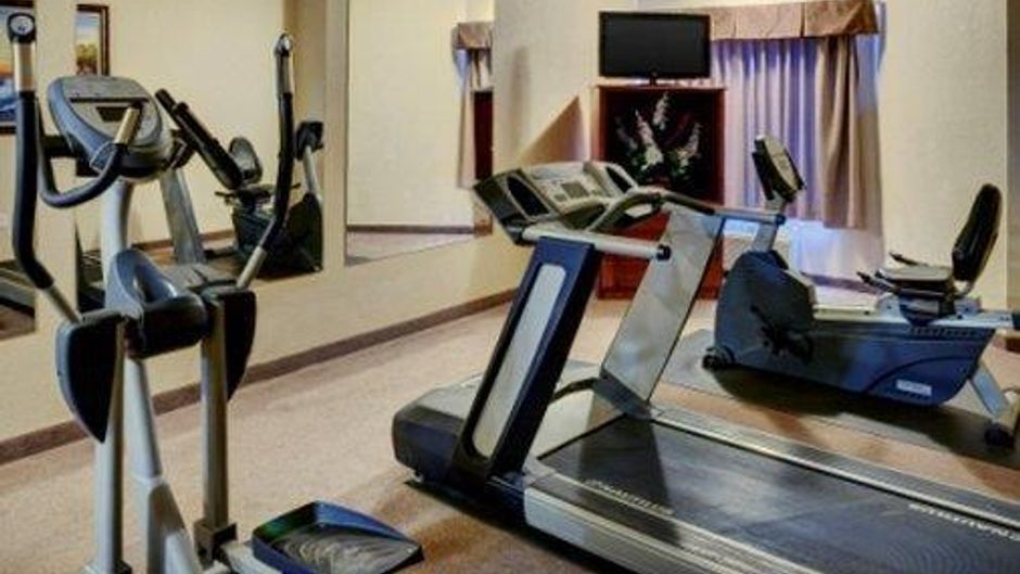 Lakeview Inns & Suites Chetwynd Health