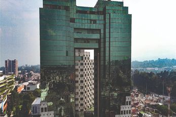 Grand Tikal Futura Hotel