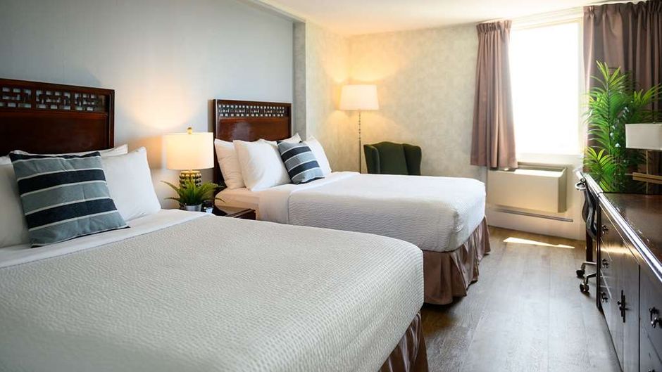 Rodd Grand Hotel Room