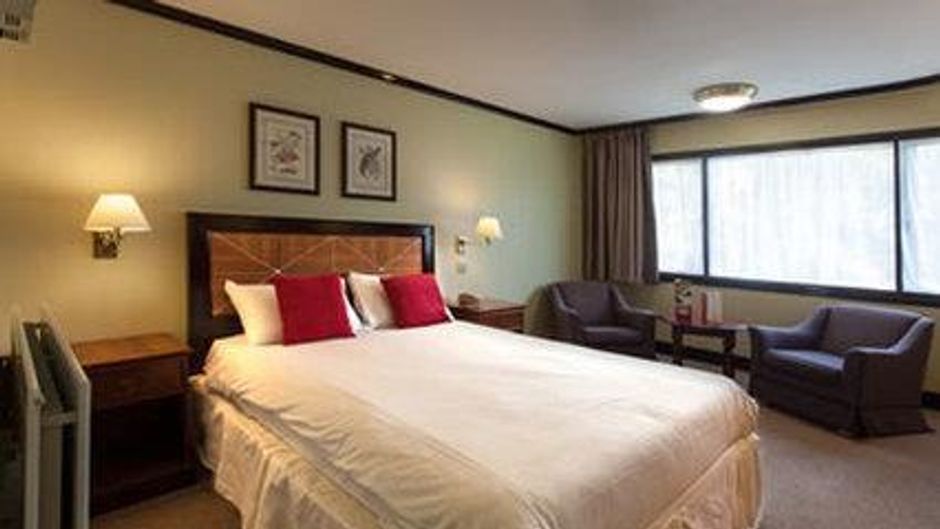 Europa Gatwick Hotel Room