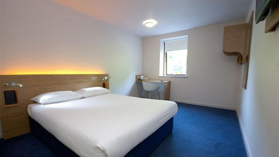 Britannia Hotel Edinburgh Room