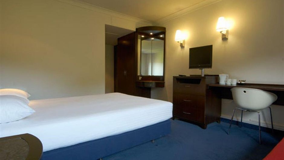 Britannia Hotel Edinburgh Room