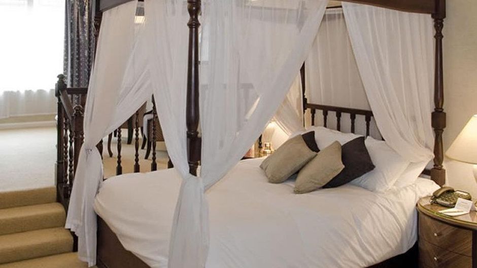Britannia Hotel Suite
