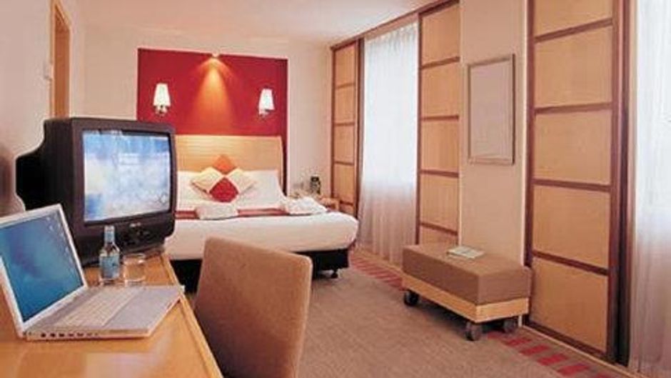 Britannia Nottingham Room