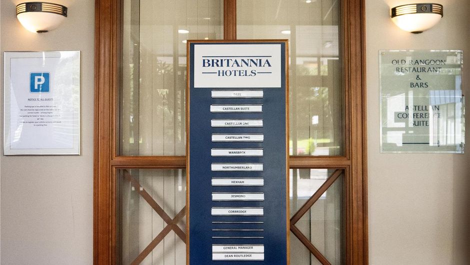 Britannia Hotel Newcastle Airport Lobby