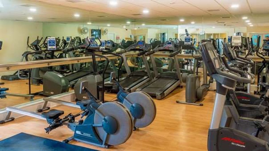 Grand Burstin Hotel Health