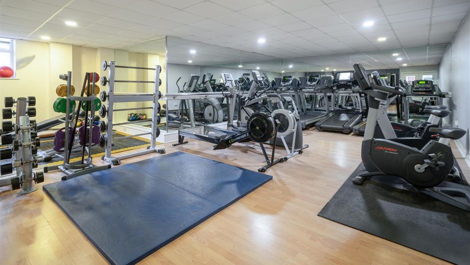 Grand Burstin Hotel Health