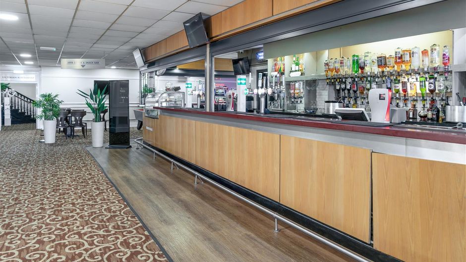 Grand Burstin Hotel Restaurant