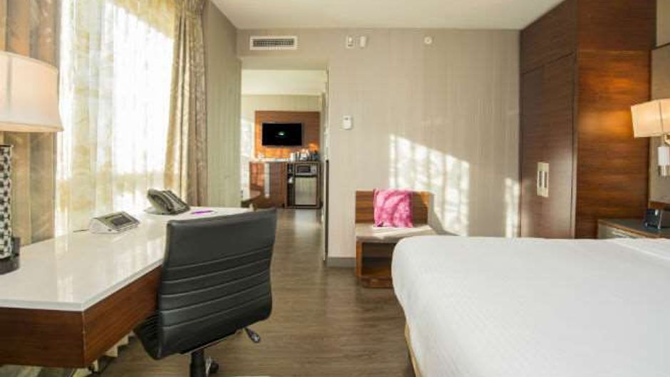 Hotel BLU Vancouver Suite