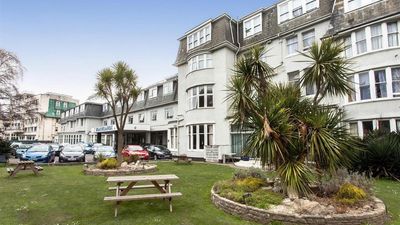 Heathlands Hotel