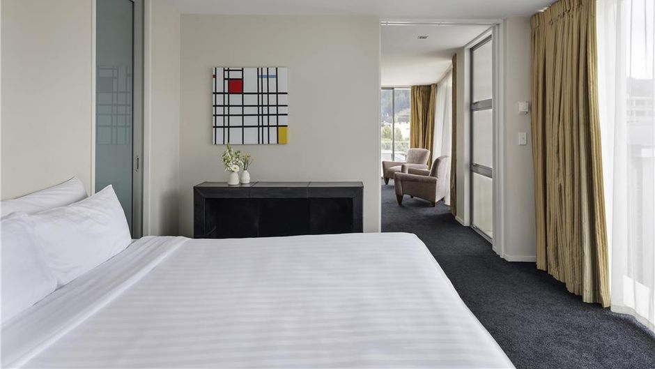 Picton Yacht Club Hotel Suite