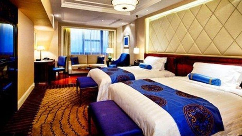 World Trade Plaza Hotel Room
