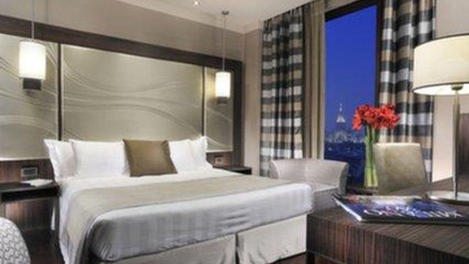 Uptown Palace Room