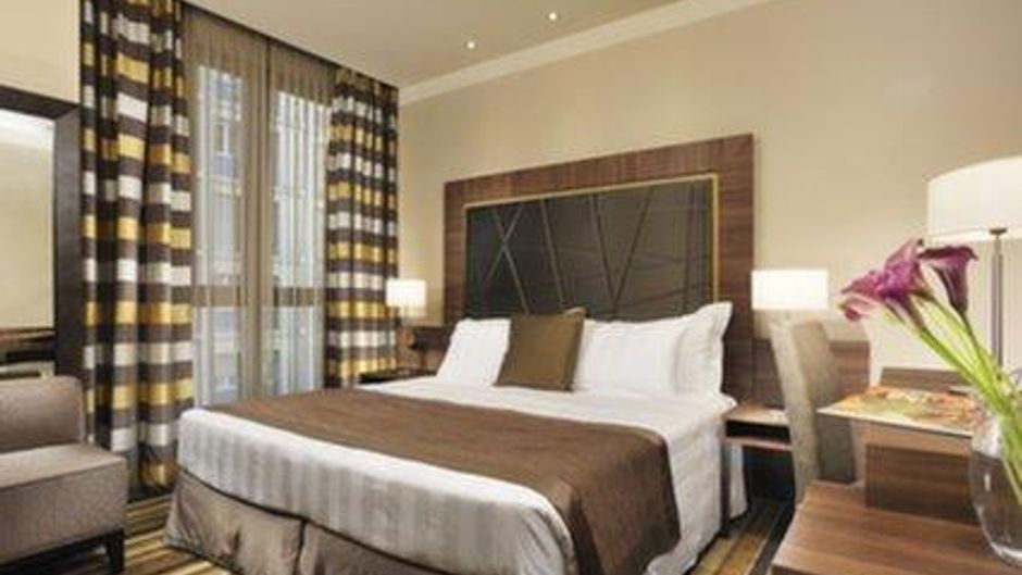 Uptown Palace Room