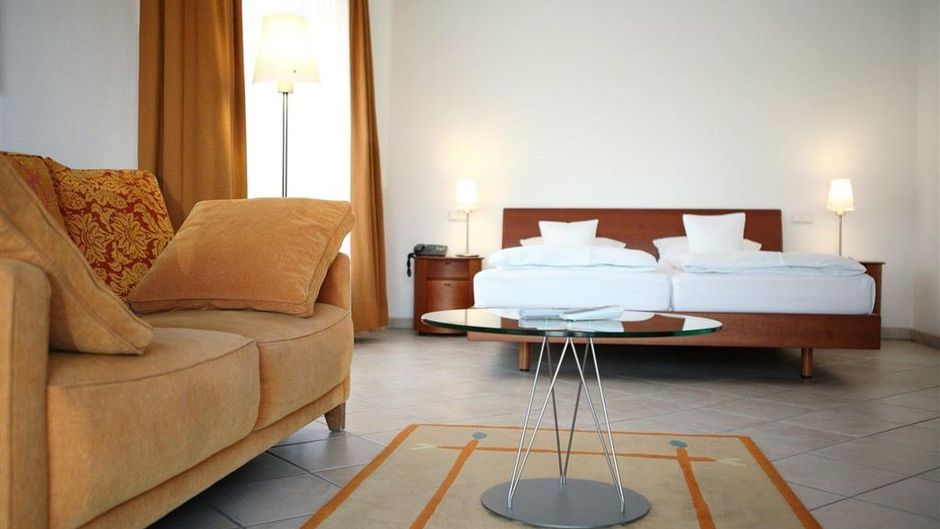 Maifeld Sport Hotel Room