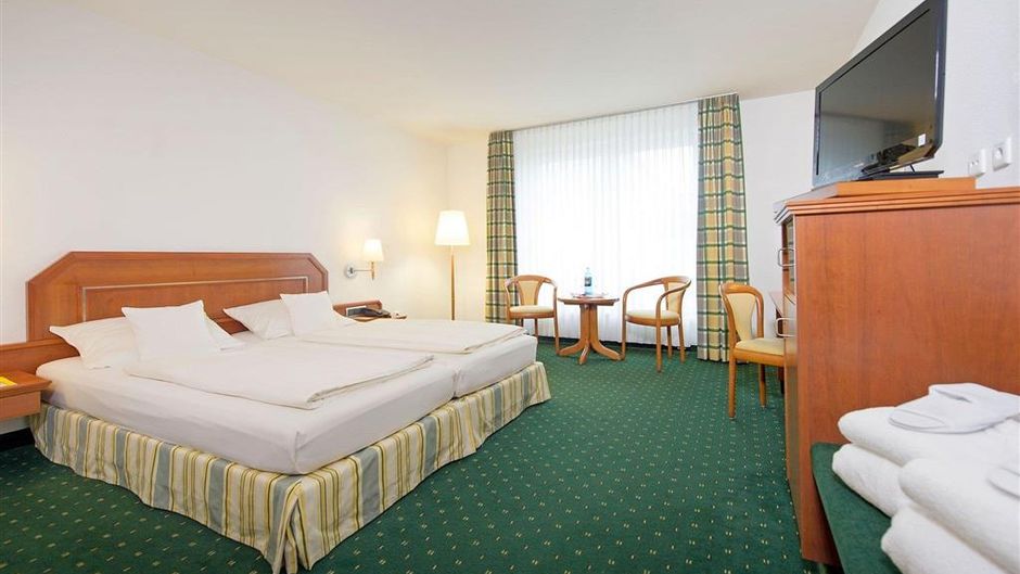 Maifeld Sport Hotel Room