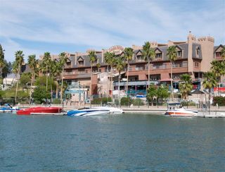 London Bridge Resort