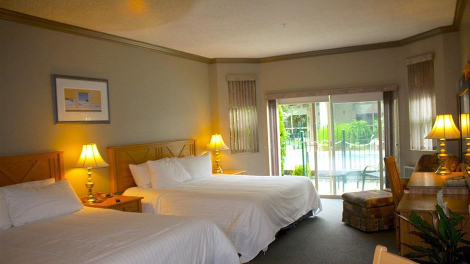 Hilltop Inn Salmon Arm Room