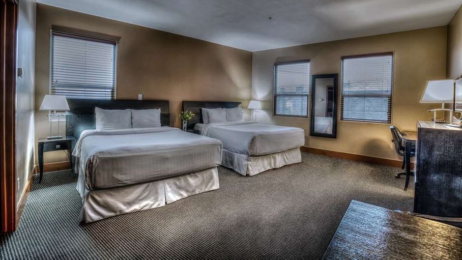 Podollan Inn & Spa Grande Prairie Room