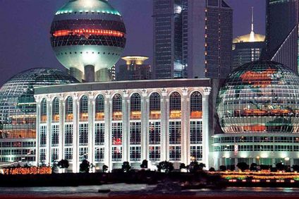 Oriental Riverside Hotel