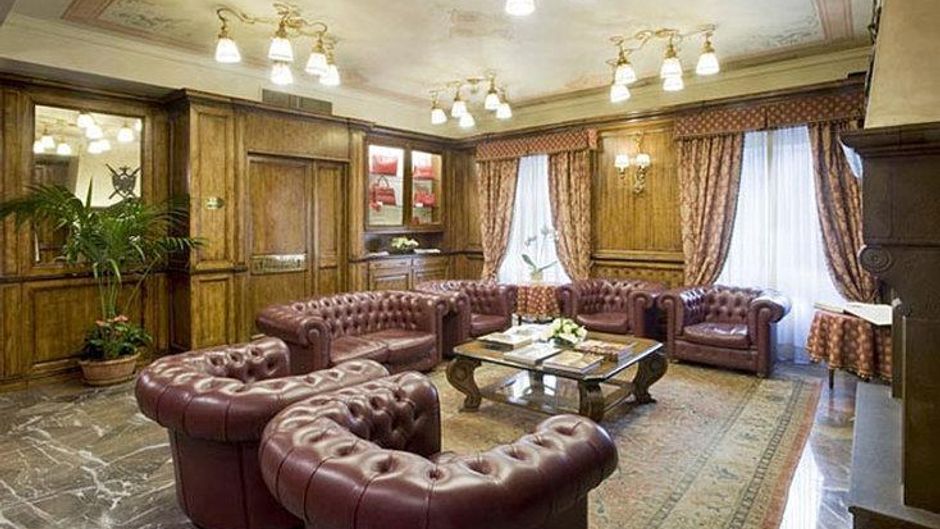 Hotel Adler Cavalieri Lobby