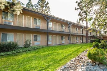 Ayres Lodge Alpine