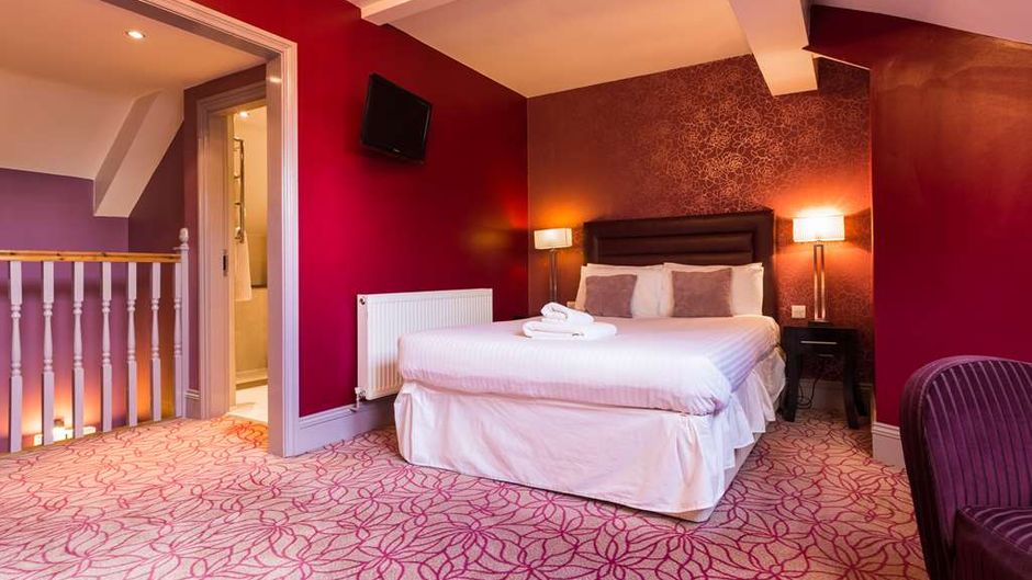 Gardens Hotel Room
