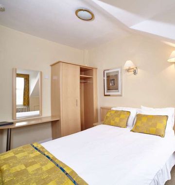 Station Hotel