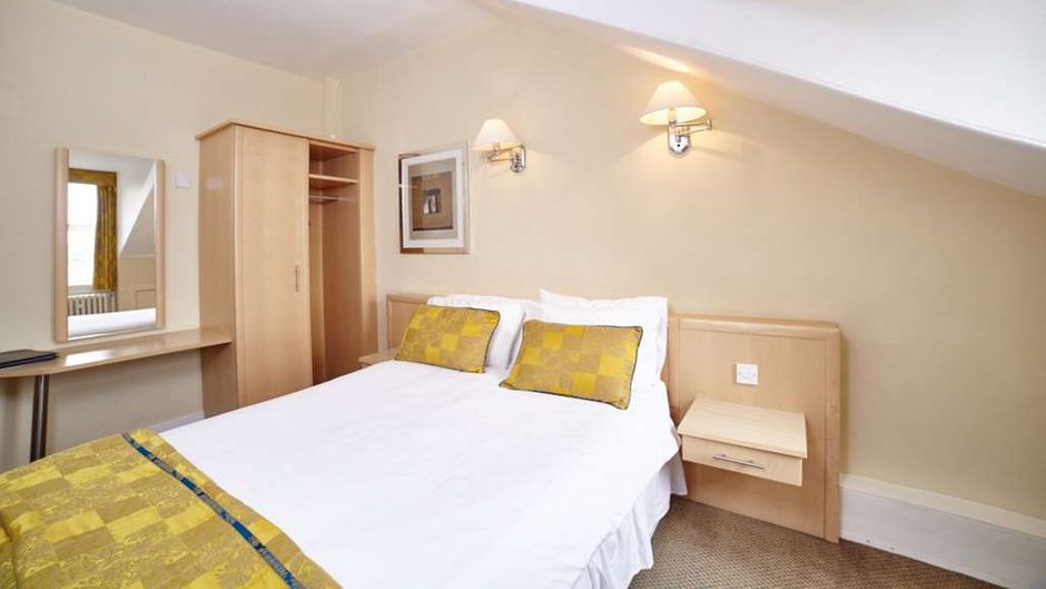 Station Hotel Room