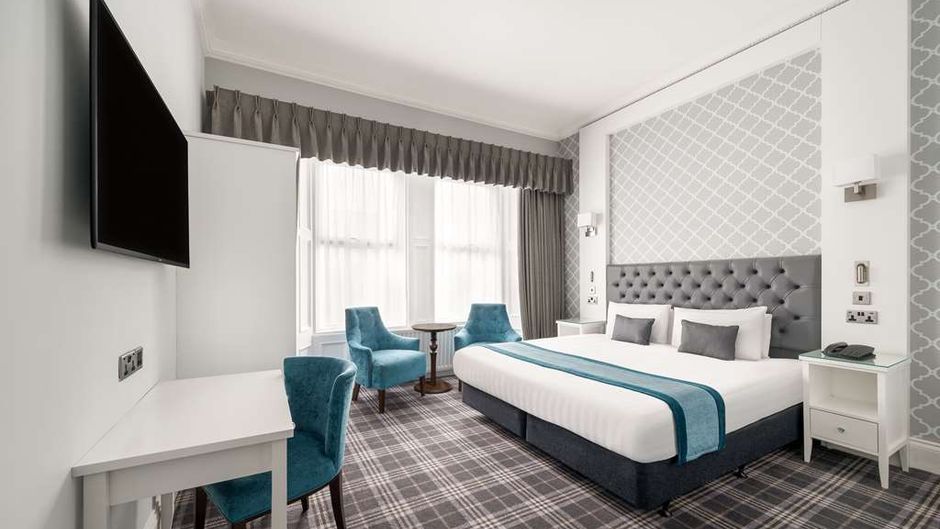 Cairn Hotel Newcastle Room