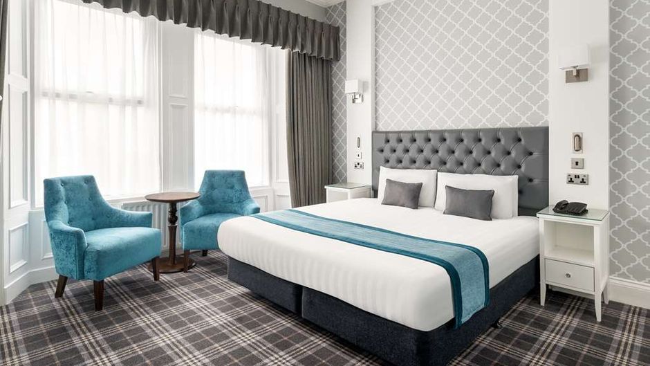Cairn Hotel Newcastle Room