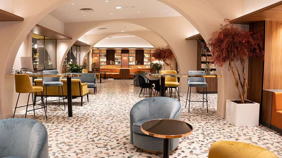 Hotel Aquabella Lobby