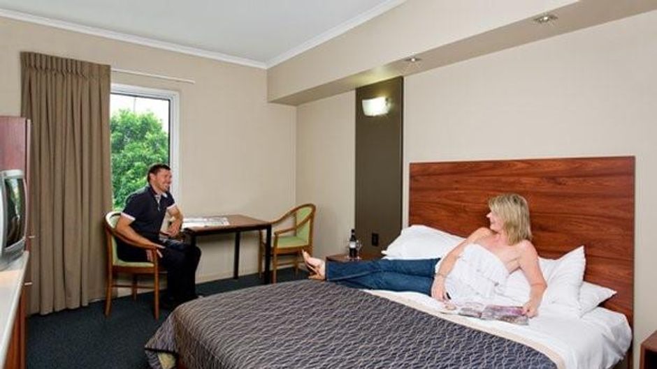 Rocklea International Hotel Room