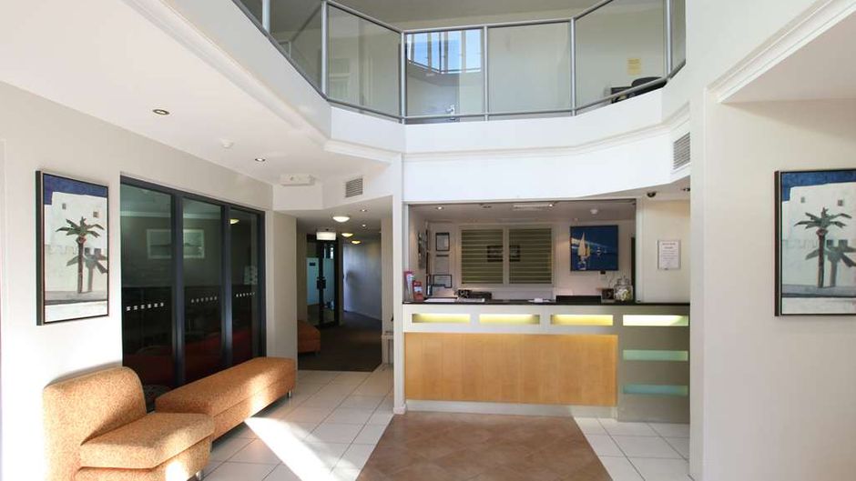 Caloundra Central Apartment Hotel Lobby