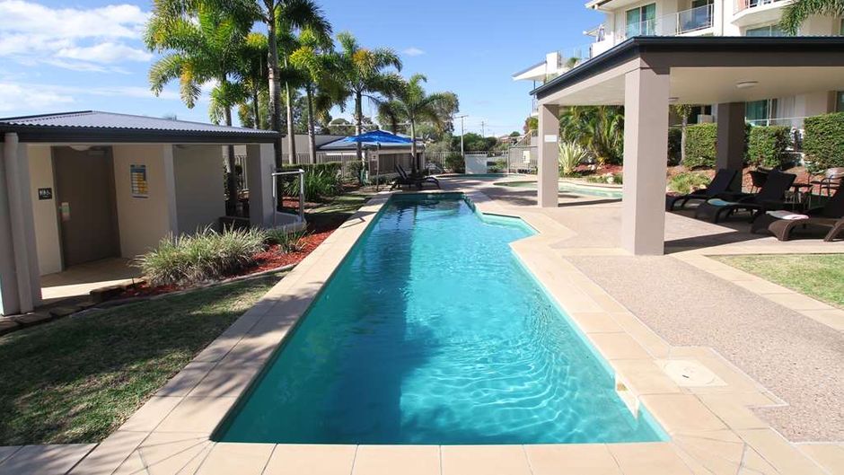 Caloundra Central Apartment Hotel Pool