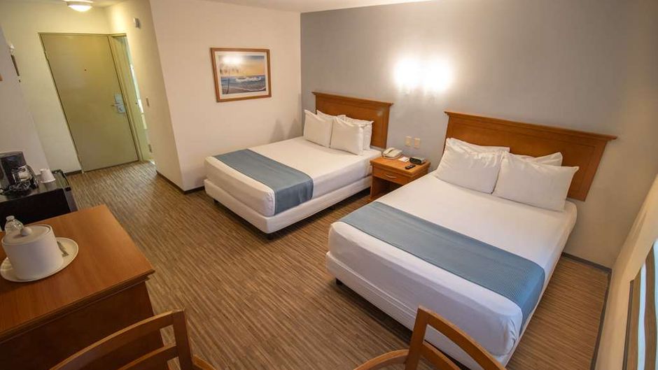 Araiza Inn Palmira Room