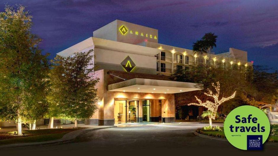 Araiza Hotel & Convention Ctr Exterior