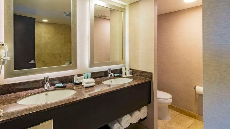 Hotel Lucerna Hermosillo Suite