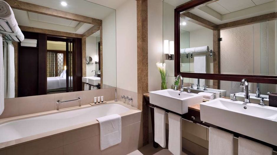 The Palace Downtown Dubai Room