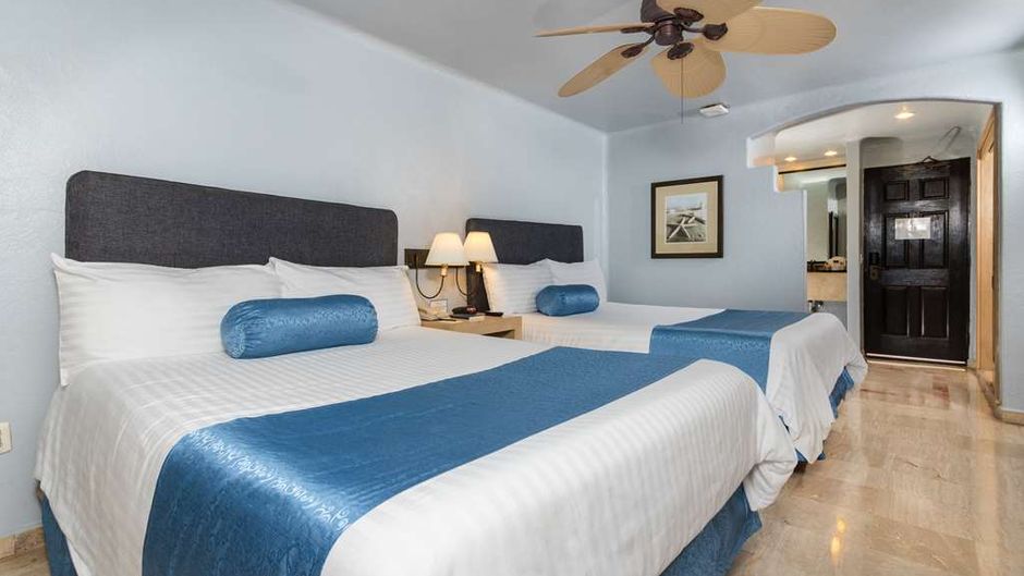 Penasco del Sol Hotel Room