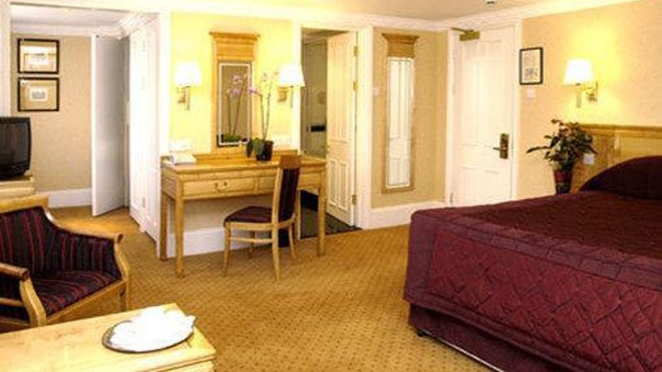Grange Buckingham Hotel Room