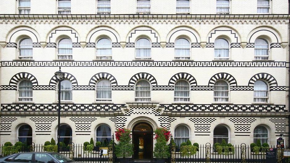 Gem Langham Court Hotel Exterior
