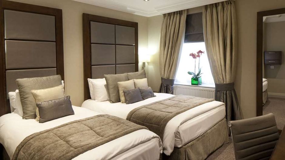 Gem Langham Court Hotel Room