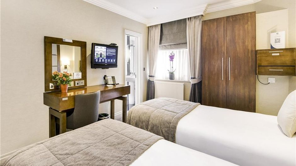 Gem Langham Court Hotel Room