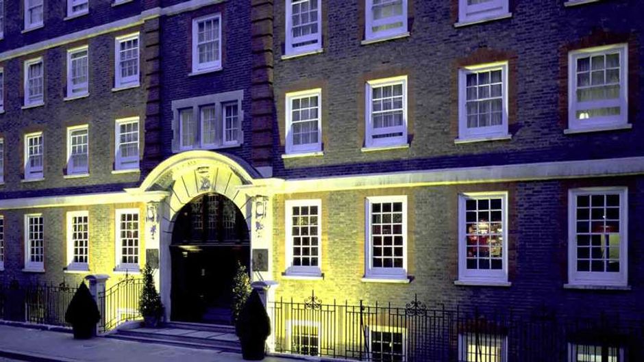 Gem Fitzrovia Hotel Exterior